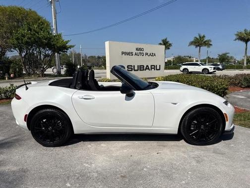 2024 Mazda MX-5 Miata Club