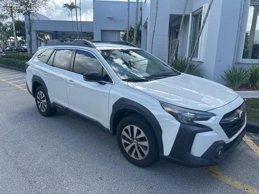 2023 Subaru Outback Premium