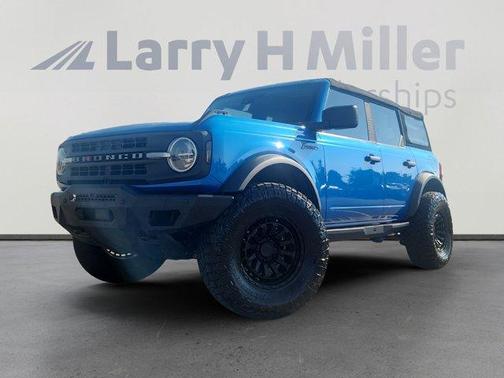 2022 Ford Bronco Base