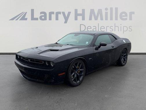 Pitch Black Clearcoat 2018 Dodge Challenger R/T