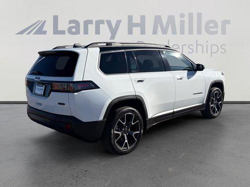 2026 Jeep Cherokee Overland