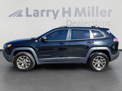 2020 Jeep Cherokee Trailhawk