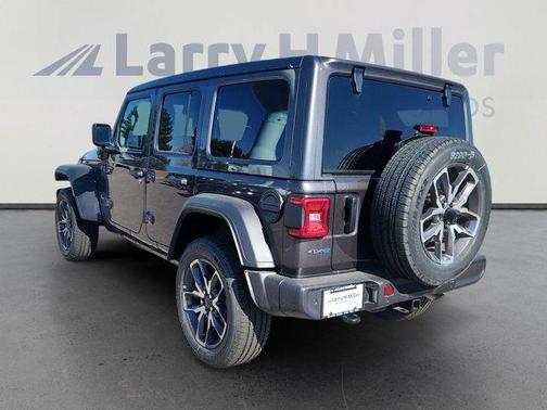 2025 Jeep Wrangler 4xe Sport