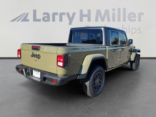 2025 Jeep Gladiator Sport