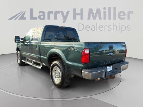 Green 2008 Ford F-250 XL