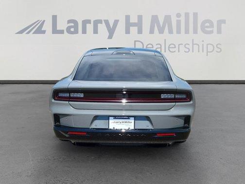 2025 Dodge Charger Daytona R/T