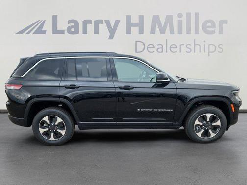 2025 Jeep Grand Cherokee 4xe Base