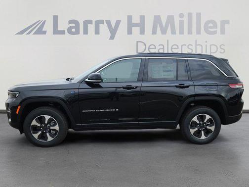 2025 Jeep Grand Cherokee 4xe Base