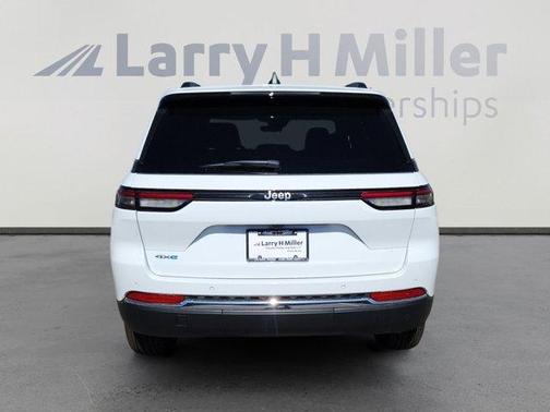 2025 Jeep Grand Cherokee 4xe Base