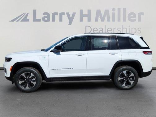 2025 Jeep Grand Cherokee 4xe Base
