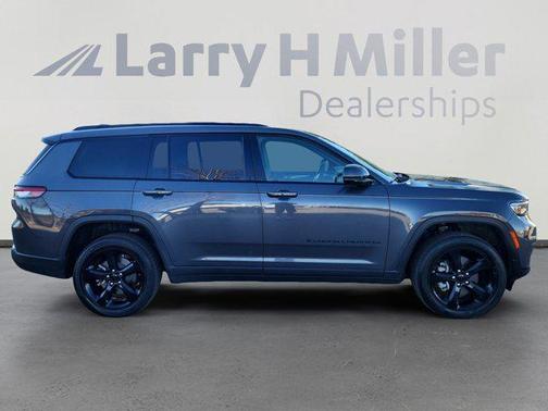 2023 Jeep Grand Cherokee L Laredo