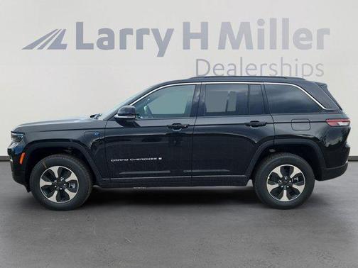 2025 Jeep Grand Cherokee 4xe Base