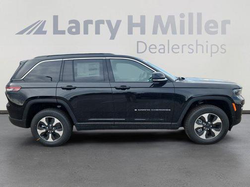 2025 Jeep Grand Cherokee 4xe Base