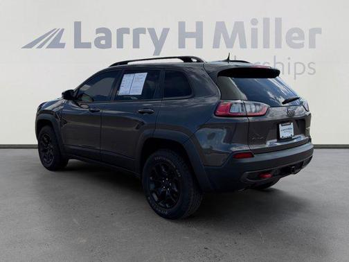 Granite Crystal Clearcoat Metallic 2022 Jeep Cherokee Trailhawk