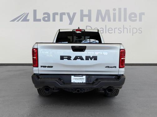 Silver Zynith 2026 RAM 1500 RHO