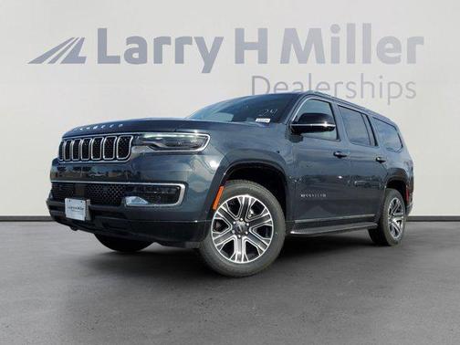2025 Jeep Wagoneer Base
