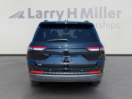 2022 Jeep Grand Cherokee Altitude