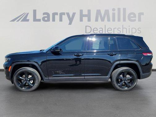 2022 Jeep Grand Cherokee Altitude
