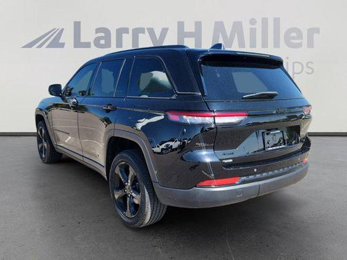2022 Jeep Grand Cherokee Altitude