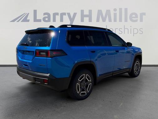 Hydro Blue Pearlcoat 2026 Jeep Cherokee LAREDO/LIMITED
