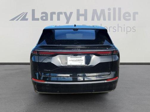 2025 Jeep Wagoneer S Launch Edition