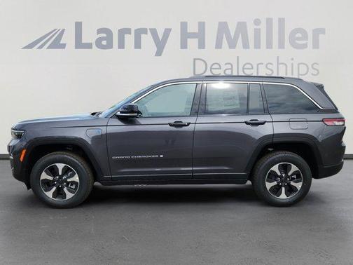 2025 Jeep Grand Cherokee 4xe Base