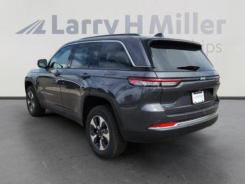 2025 Jeep Grand Cherokee 4xe Base
