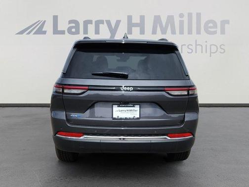2025 Jeep Grand Cherokee 4xe Base
