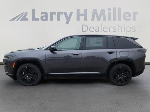 2025 Jeep Wagoneer S Launch Edition