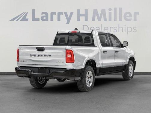 Bright White Clearcoat 2026 RAM 1500 Big Horn