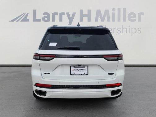 2025 Jeep Grand Cherokee Summit