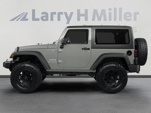 2013 Jeep Wrangler Sahara