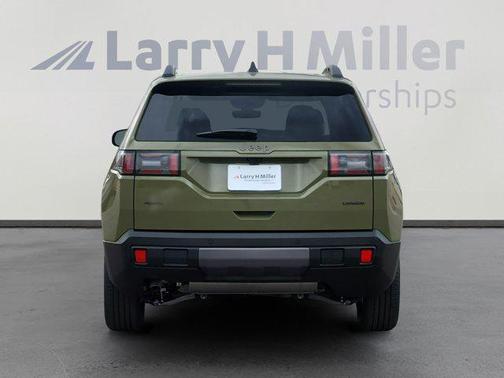 41 2026 Jeep Cherokee LAREDO/LIMITED