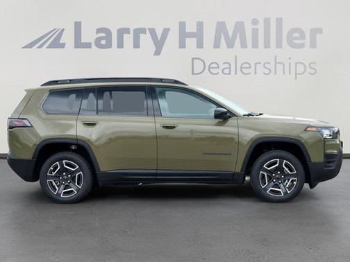 41 2026 Jeep Cherokee LAREDO/LIMITED