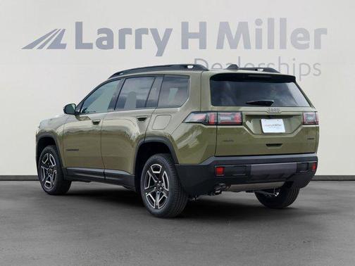 41 2026 Jeep Cherokee LAREDO/LIMITED