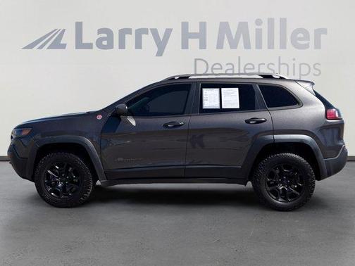 Granite Crystal Clearcoat Metallic 2021 Jeep Cherokee Trailhawk