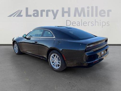 Diamond Black 2025 Dodge Charger Daytona R/T