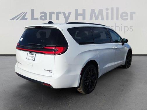 2026 Chrysler Pacifica Limited