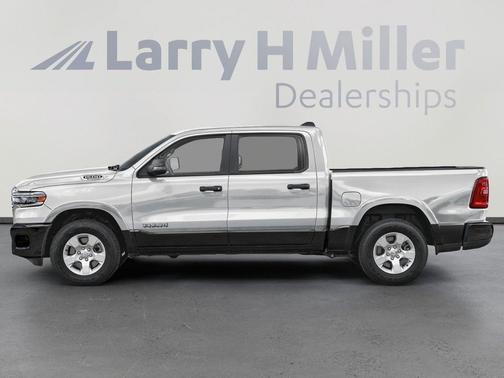 Bright White Clearcoat 2026 RAM 1500 Big Horn