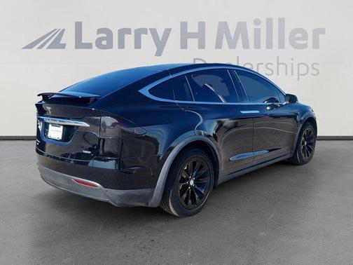 2019 Tesla Model X 75D