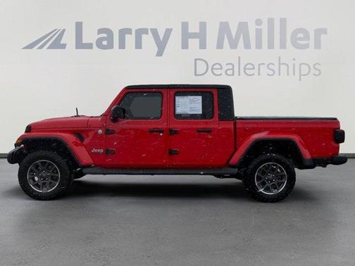 Firecracker Red Clearcoat 2020 Jeep Gladiator Overland