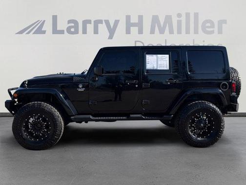 Black Clearcoat 2014 Jeep Wrangler Unlimited Sahara