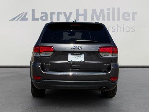 Granite Crystal Clearcoat Metallic 2020 Jeep Grand Cherokee Limited