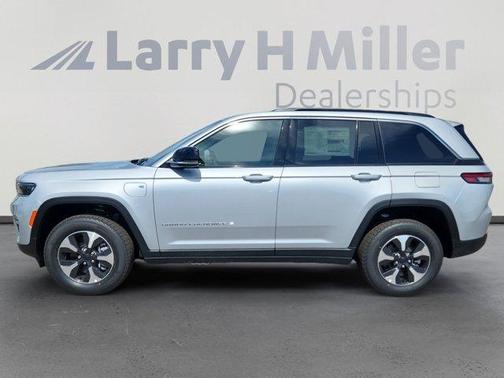 2025 Jeep Grand Cherokee 4xe Base