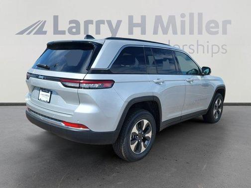 2025 Jeep Grand Cherokee 4xe Base