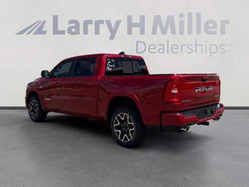 Molten Red Pearlcoat 2026 RAM 1500 Laramie