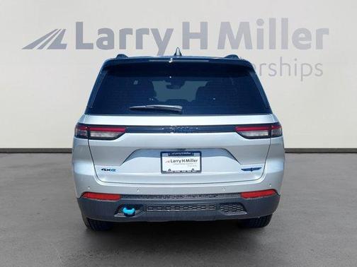 2025 Jeep Grand Cherokee 4xe Trailhawk