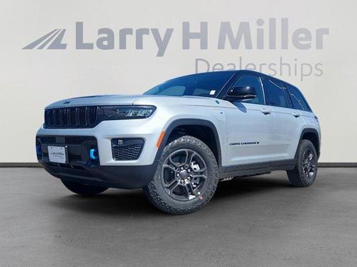 2025 Jeep Grand Cherokee 4xe Trailhawk