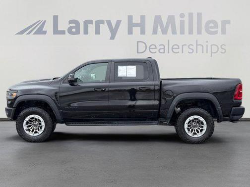 Diamond Black 2025 RAM 1500 RHO