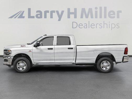 Bright White Clearcoat 2026 RAM 3500 Tradesman